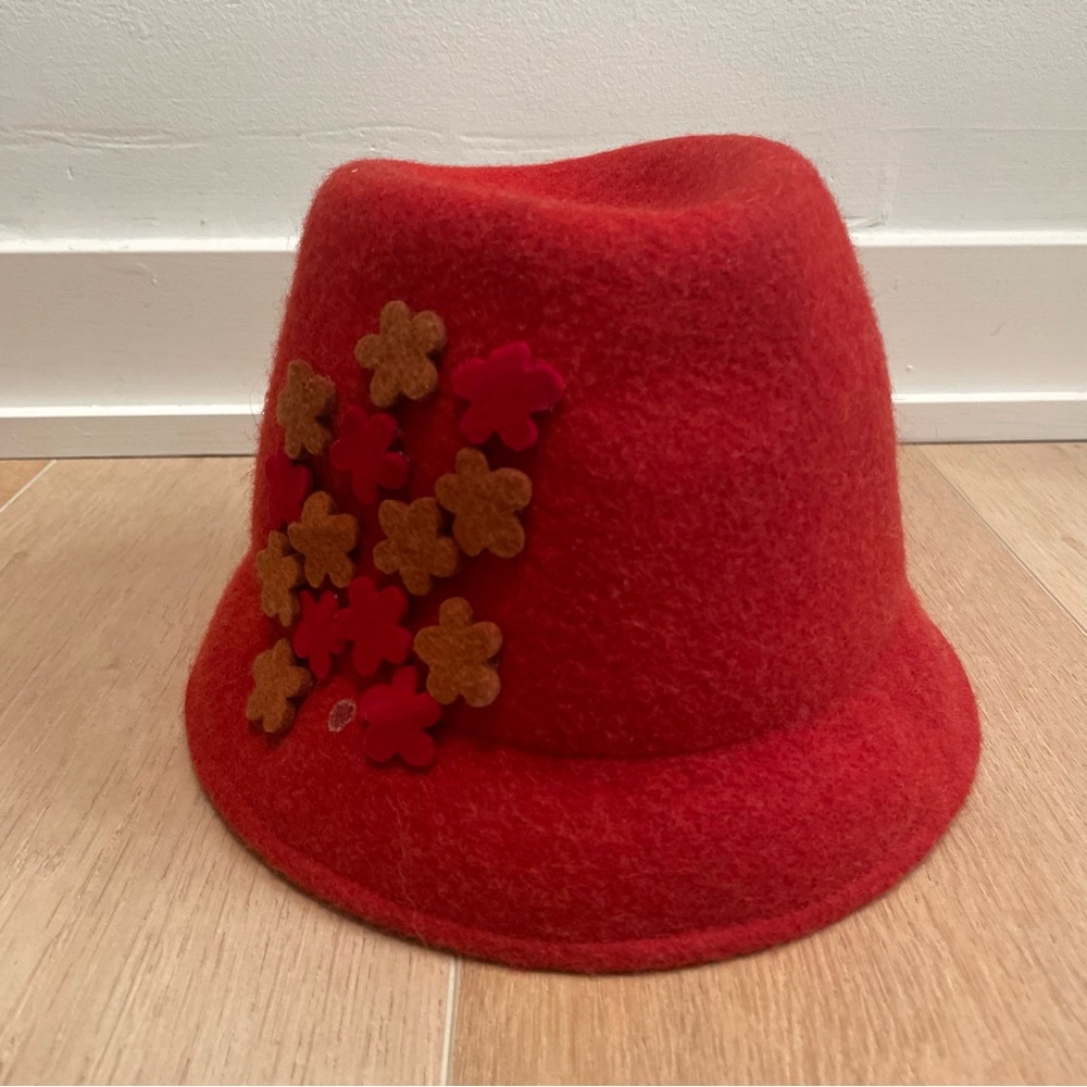 NWOT Ophelie Red Wool Felt Hat with Floral Accents